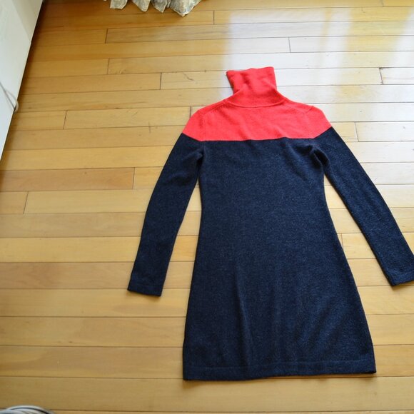Theory Women's 100% Cashmere Colorblock Dress Size S / P - Picture 9 of 10